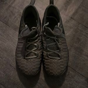 Nike sneakers youth boys